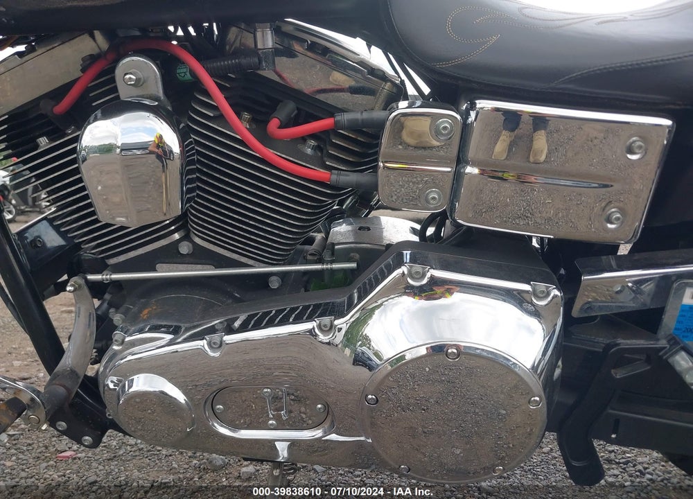 2005 HARLEY-DAVIDSON FXDWGI VIN: 1HD1GPW1X5K330344