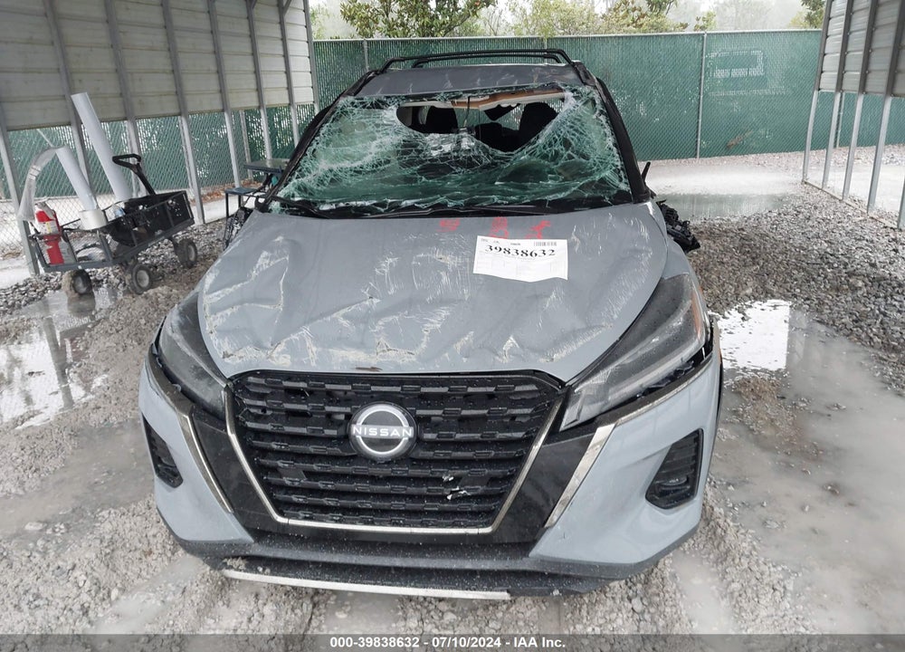 2024 NISSAN KICKS SR XTRONIC CVT VIN: 3N1CP5DV7RL519156