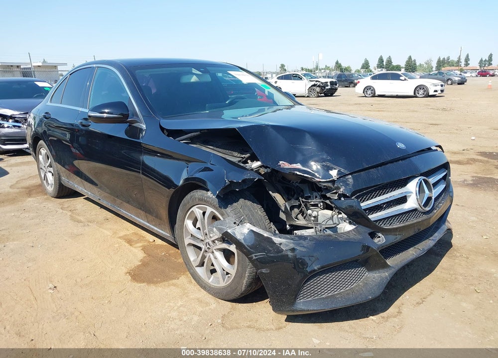 2017 MERCEDES-BENZ C 300 LUXURY/SPORT VIN: 55SWF4JB8HU231076