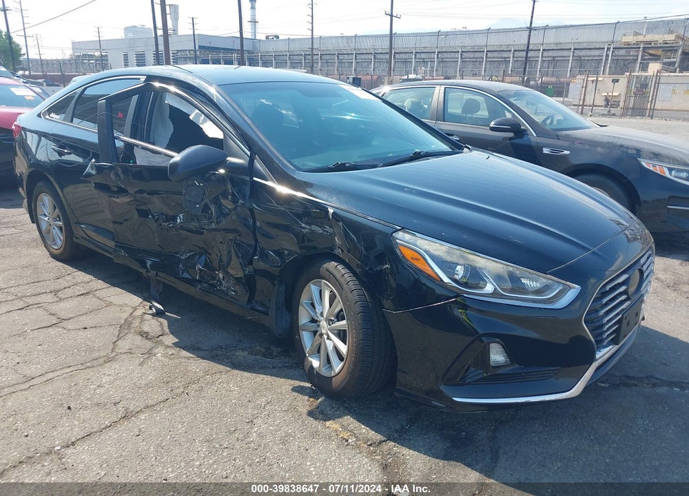 2018 HYUNDAI SONATA VIN: 5NPE24AF1JH678304