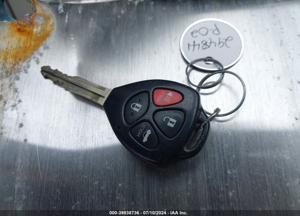 2013 TOYOTA COROLLA LE VIN: 2T1BU4EE6DC932126
