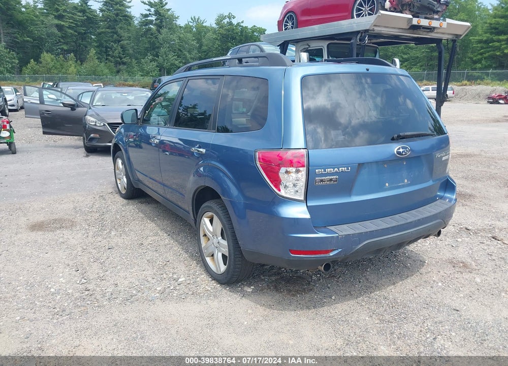 2010 SUBARU FORESTER 2.5X PREMIUM VIN: JF2SH6CCXAH747295