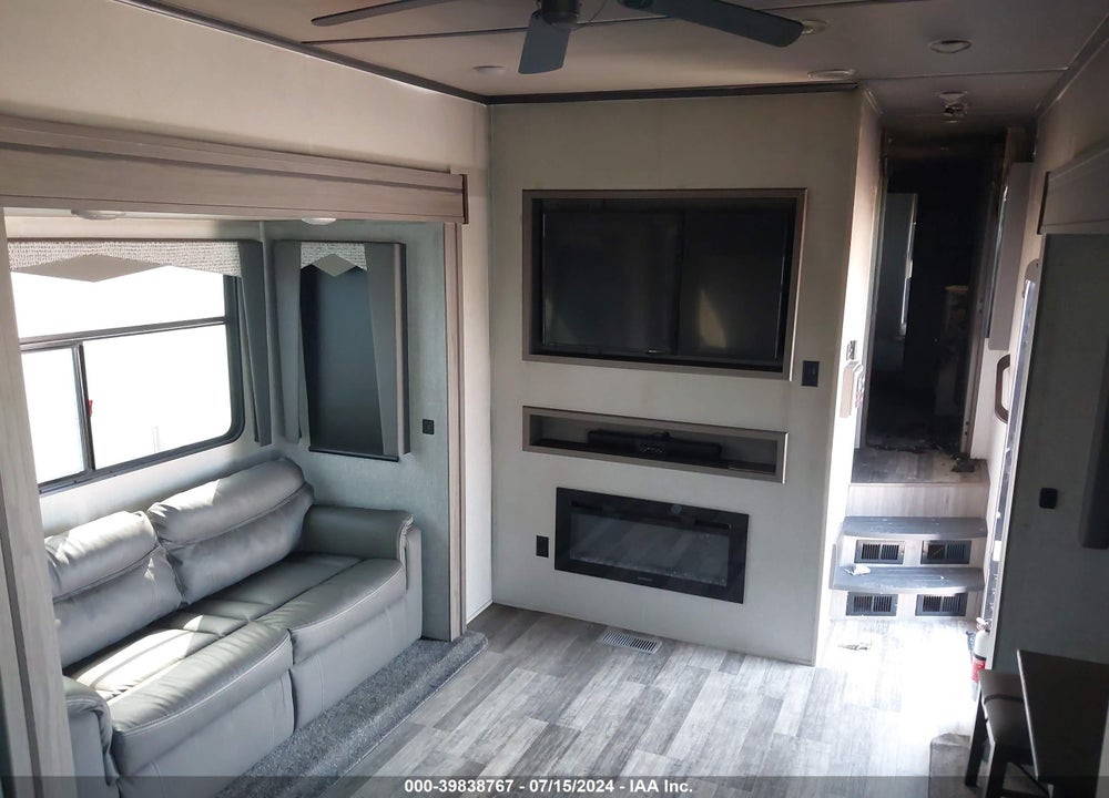 2021 KEYSTONE VOLANTE 3880MK VIN: 4YDF38823M9361470