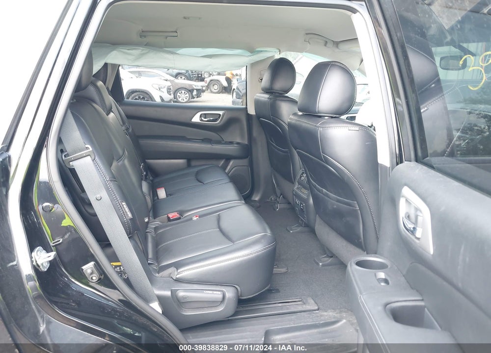 2019 NISSAN PATHFINDER SL VIN: 5N1DR2MM4KC611923