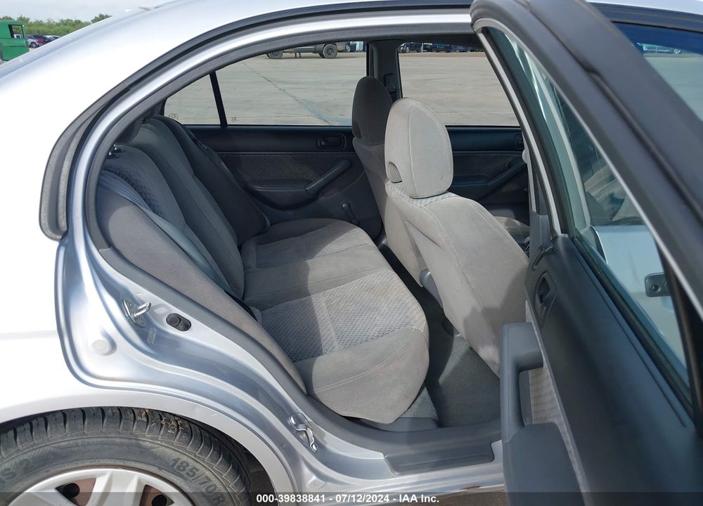 2005 HONDA CIVIC VP VIN: 2HGES16325H608517
