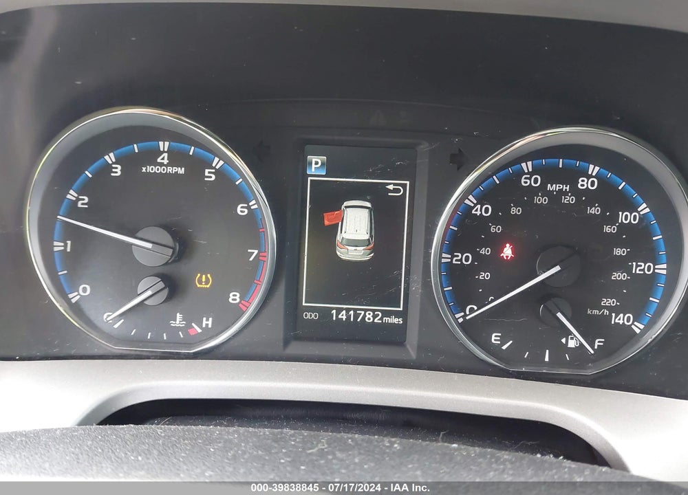 2016 TOYOTA RAV4 XLE VIN: 2T3RFREV1GW464631