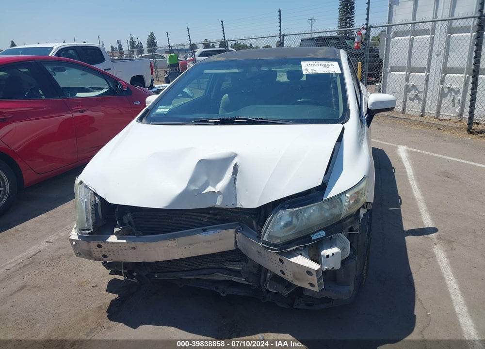 2014 HONDA CIVIC LX VIN: 19XFB2E52EE078637