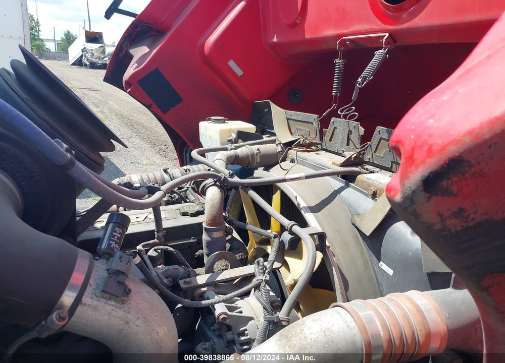 2015 PETERBILT 337 VIN: 2NP2HM6X9FM265940