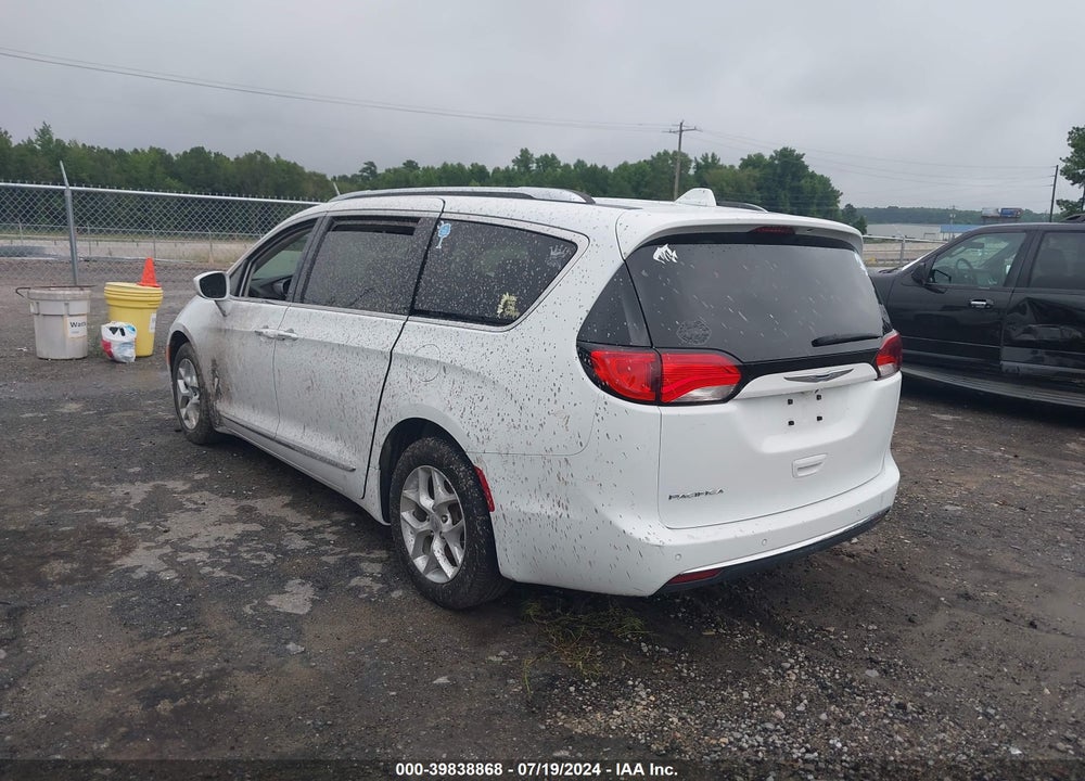 2018 CHRYSLER PACIFICA TOURING L PLUS VIN: 2C4RC1EG4JR111507