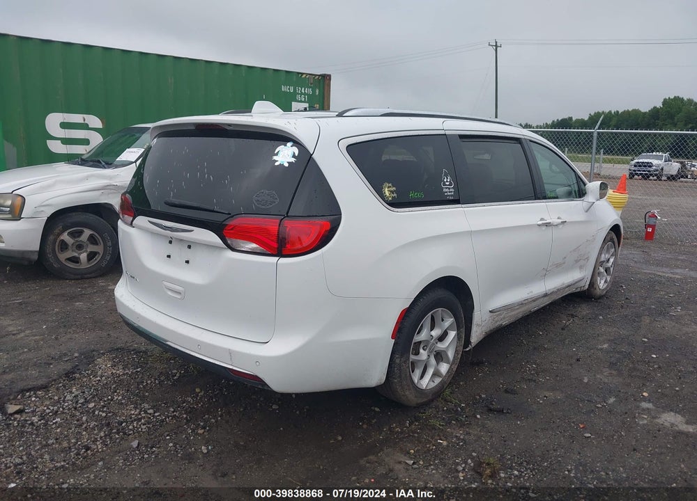 2018 CHRYSLER PACIFICA TOURING L PLUS VIN: 2C4RC1EG4JR111507