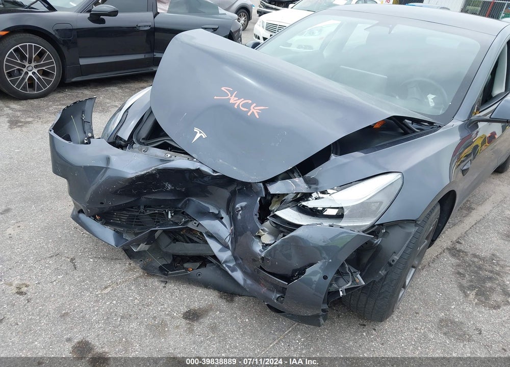 2021 TESLA MODEL 3 STANDARD RANGE PLUS REAR-WHEEL DRIVE VIN: 5YJ3E1EA4MF043818