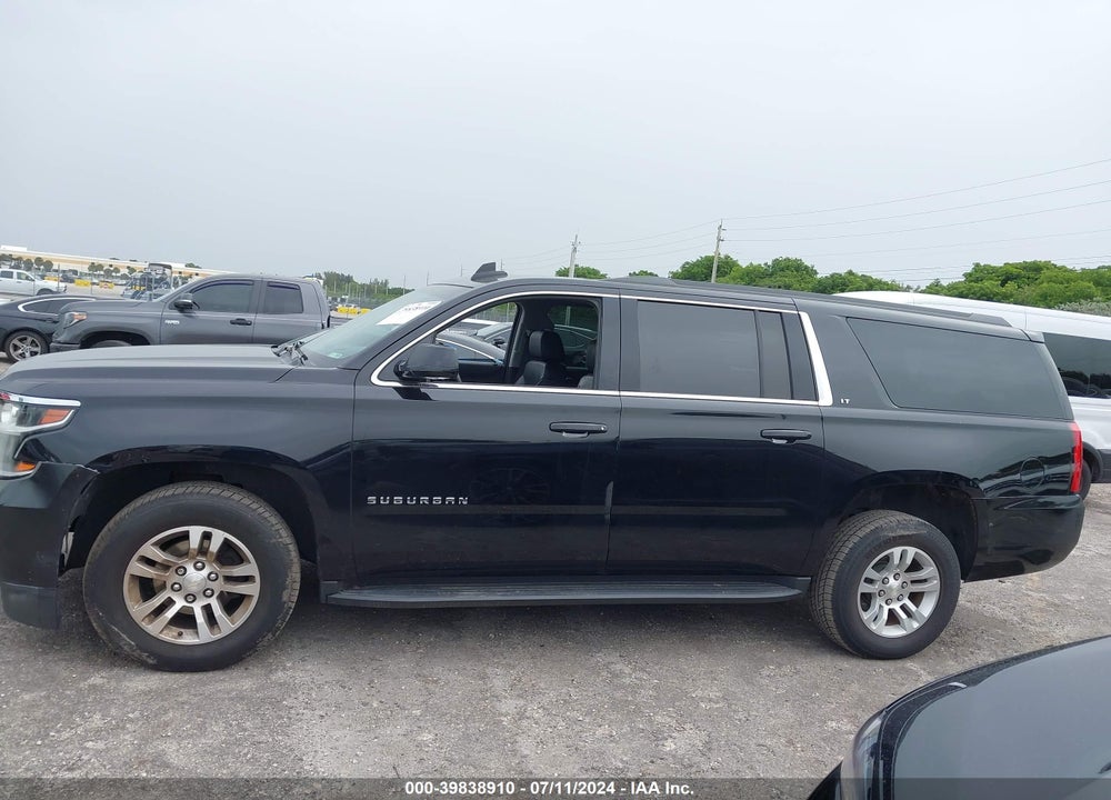 2020 CHEVROLET SUBURBAN 2WD LT VIN: 1GNSCHKC2LR128527