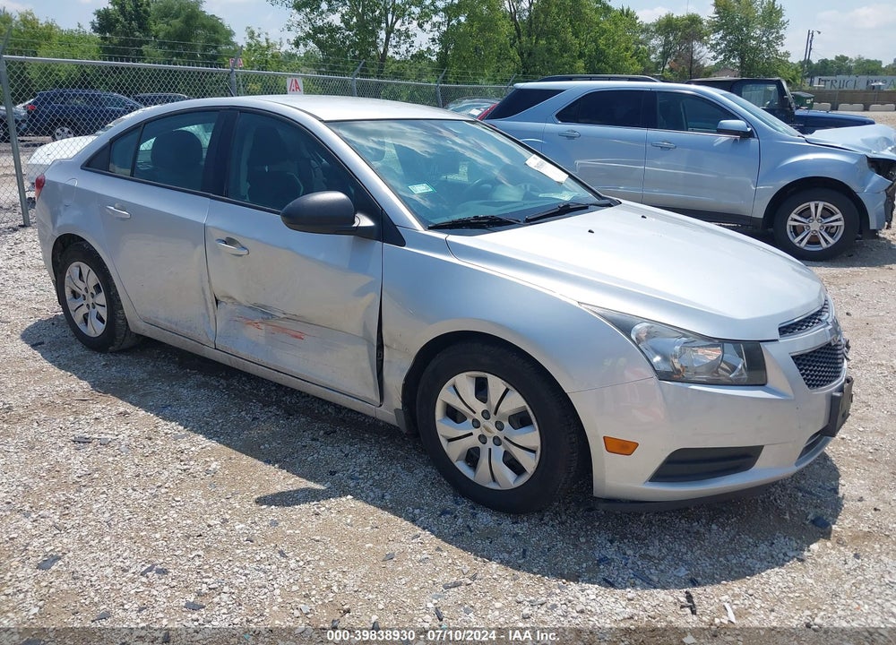 2014 CHEVROLET CRUZE LS AUTO VIN: 1G1PA5SH8E7197082