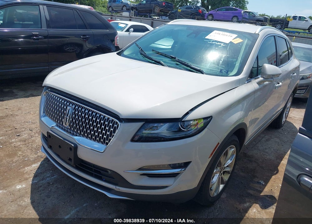 2019 LINCOLN MKC SELECT VIN: 5LMCJ2C98KUL03872