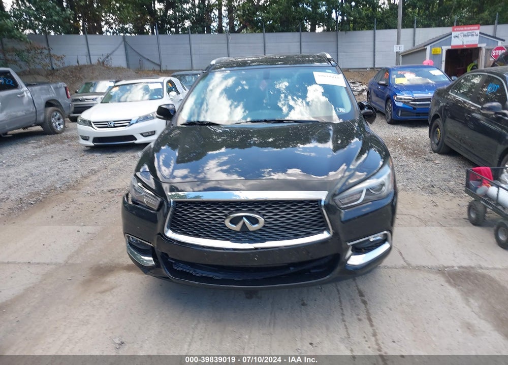 2017 INFINITI QX60 VIN: 5N1DL0MMXHC556831