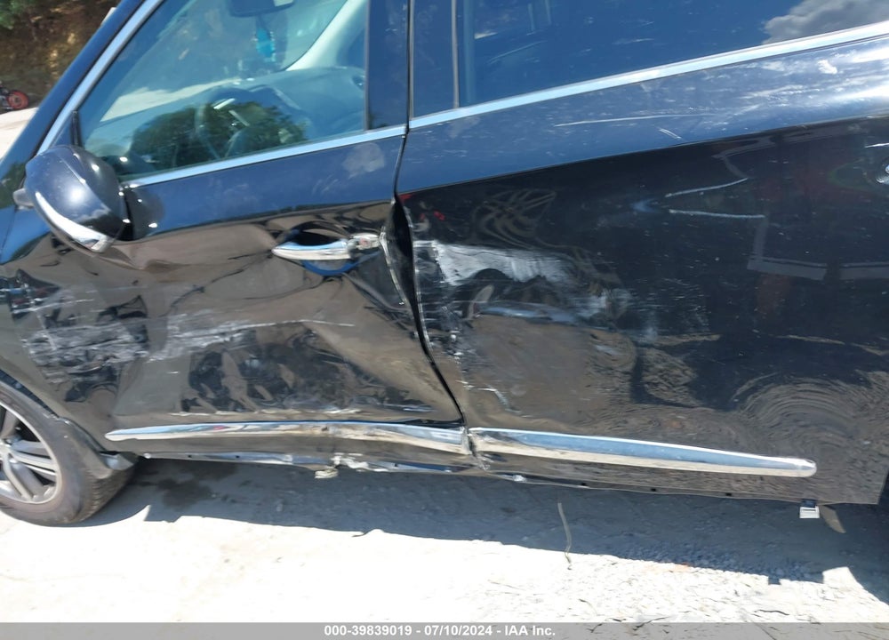 2017 INFINITI QX60 VIN: 5N1DL0MMXHC556831