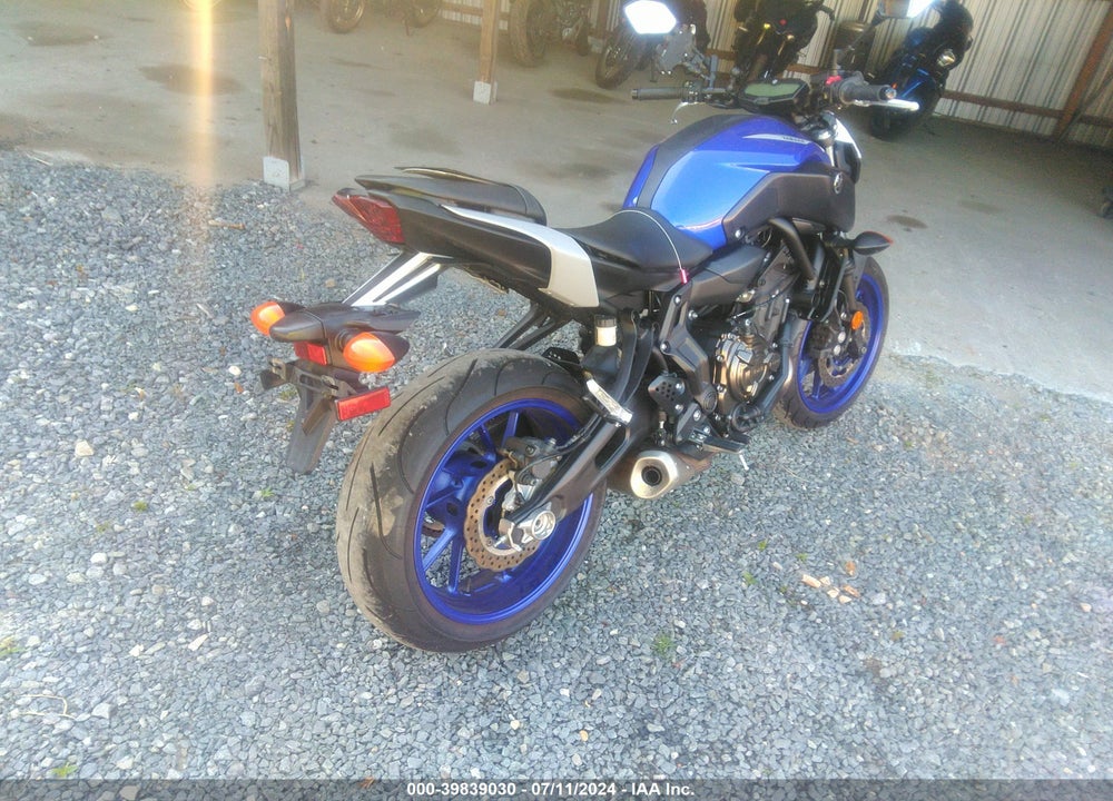 2020 YAMAHA MT07 VIN: JYARM27E2LA007597