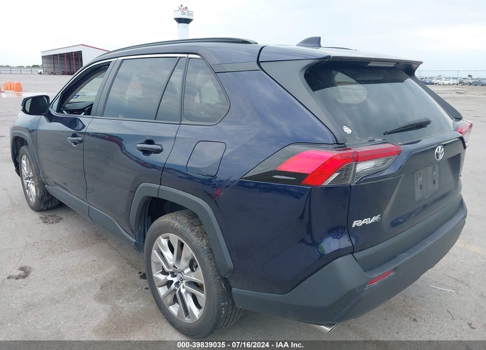 2019 TOYOTA RAV4 XLE PREMIUM VIN: 2T3C1RFV6KW029776