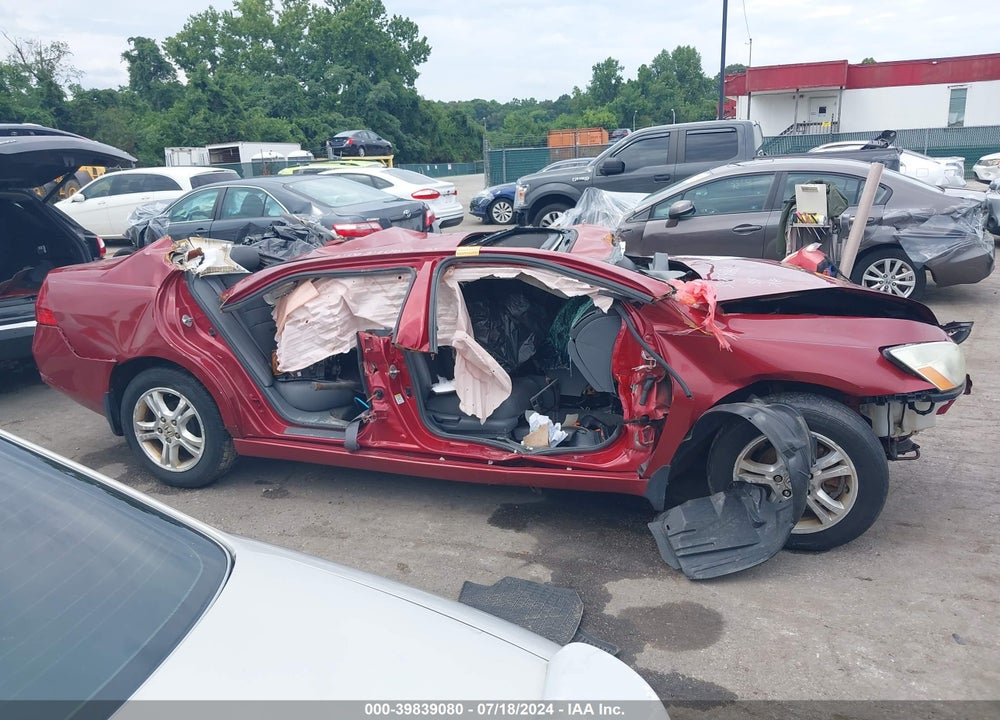 2007 HONDA ACCORD 2.4 EX VIN: 1HGCM56827A105625
