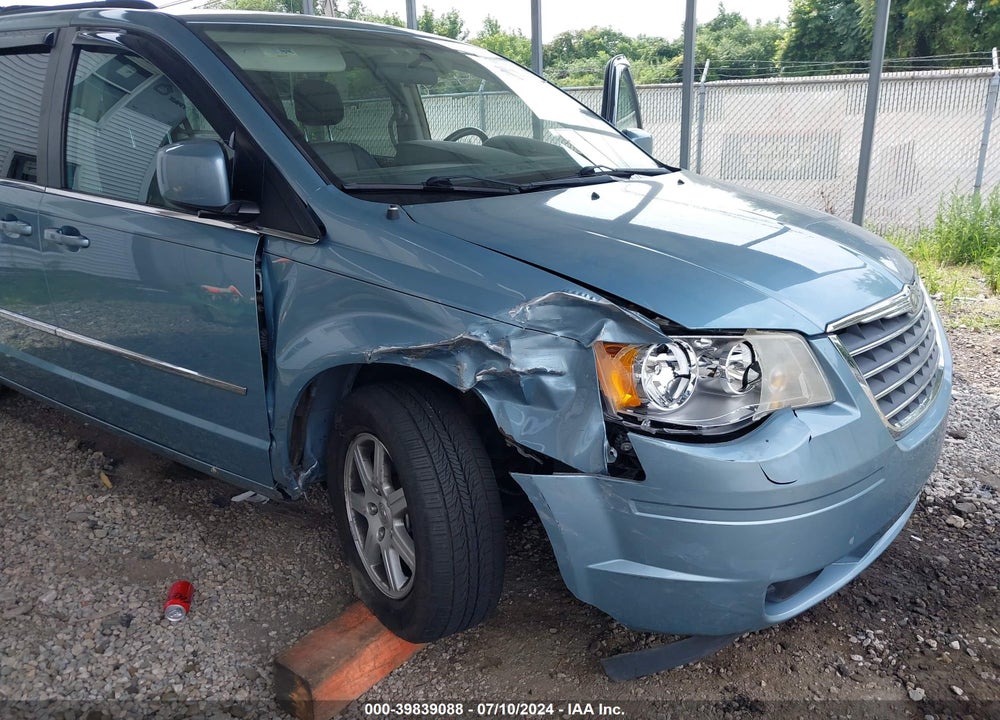 2010 CHRYSLER TOWN & COUNTRY TOURING PLUS VIN: 2A4RR8D16AR495675