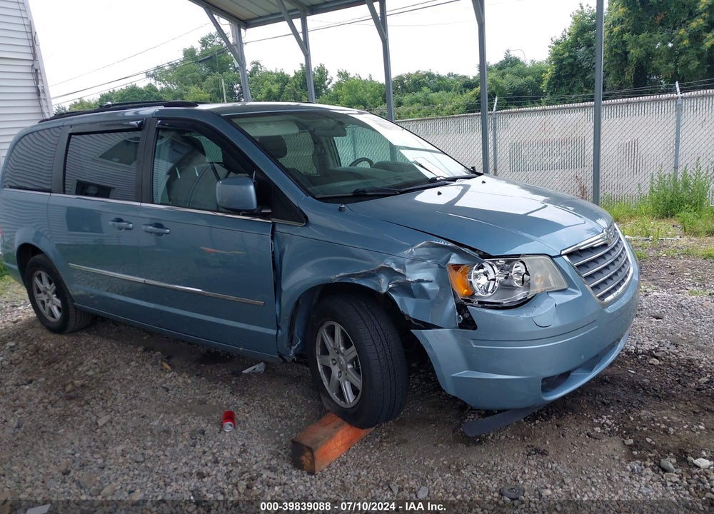 2010 CHRYSLER TOWN & COUNTRY TOURING PLUS VIN: 2A4RR8D16AR495675