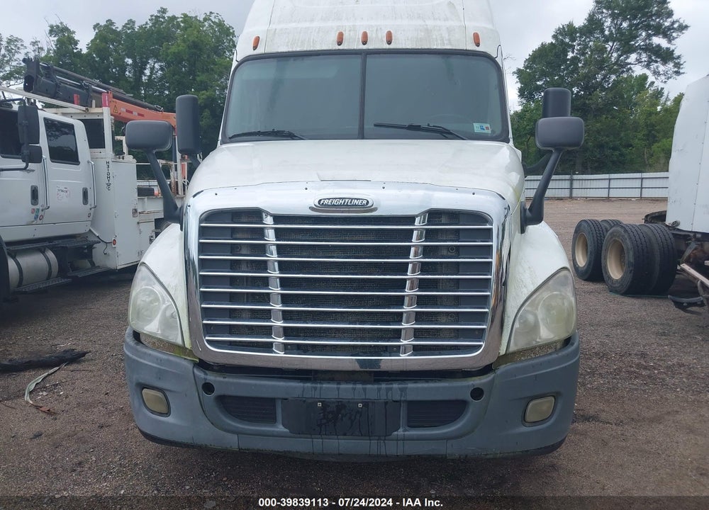 2016 FREIGHTLINER CASCADIA 125 VIN: 3AKJGLD51GSHC0225