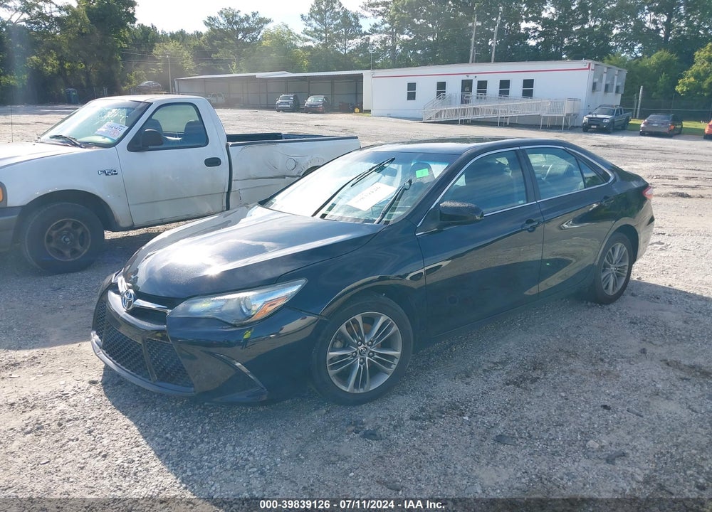 2015 TOYOTA CAMRY SE VIN: 4T1BF1FK4FU001722