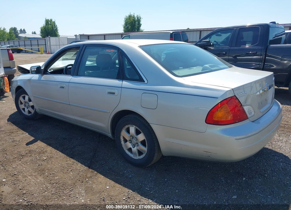 2001 TOYOTA AVALON XL VIN: 4T1BF28B11U178871