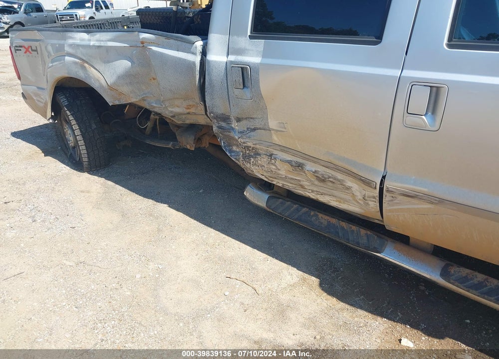 2011 FORD F-350 LARIAT VIN: 1FT8W3BT9BEC40163