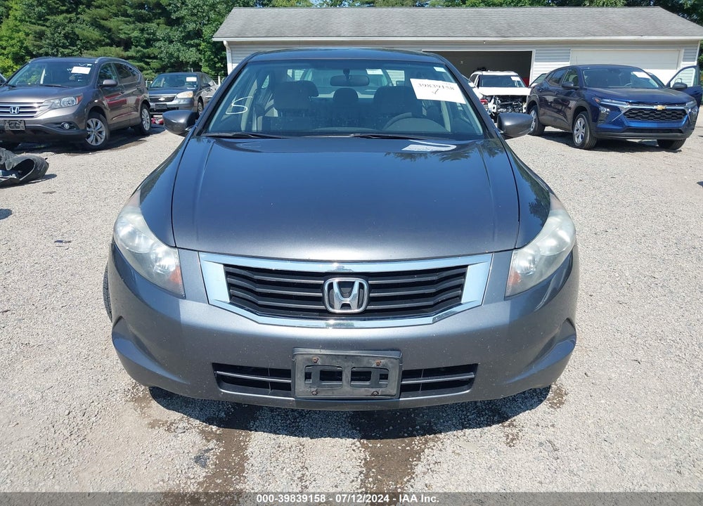 2010 HONDA ACCORD 2.4 LX VIN: 1HGCP2F33AA120622
