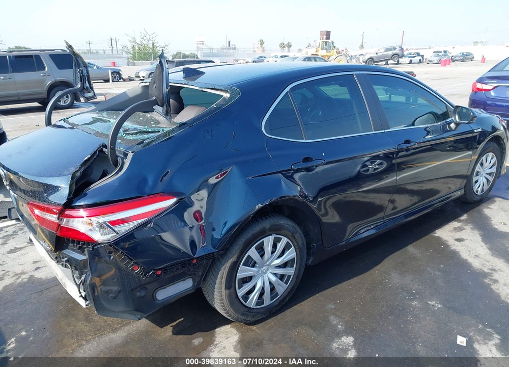 2020 TOYOTA CAMRY LE HYBRID VIN: 4T1C31AK4LU521273