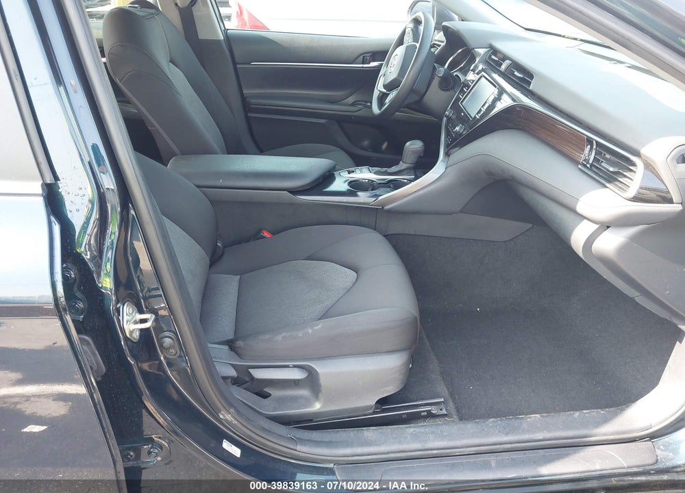 2020 TOYOTA CAMRY LE HYBRID VIN: 4T1C31AK4LU521273