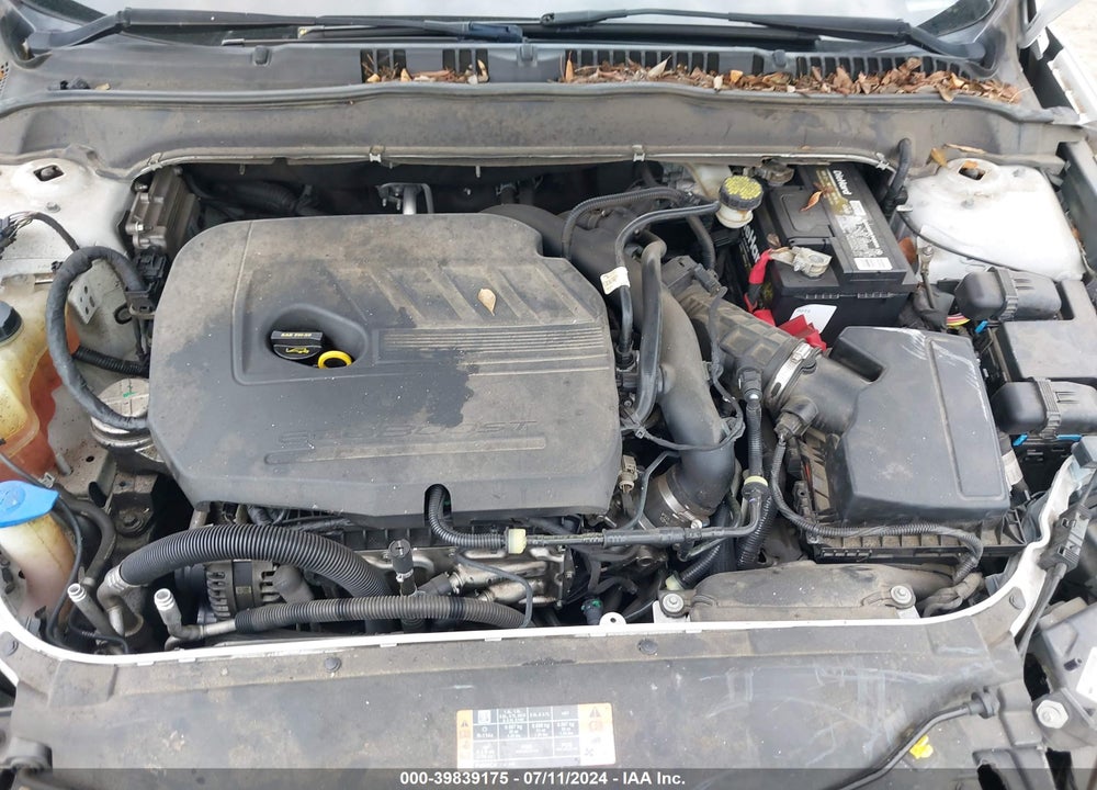 2015 FORD FUSION SE VIN: 3FA6P0HD3FR138465