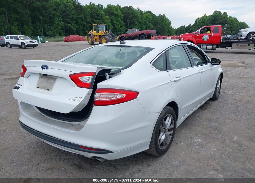 2015 FORD FUSION SE VIN: 3FA6P0HD3FR138465