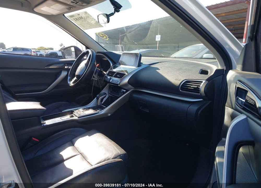 2019 MITSUBISHI ECLIPSE CROSS SEL VIN: JA4AT5AA4KZ000625