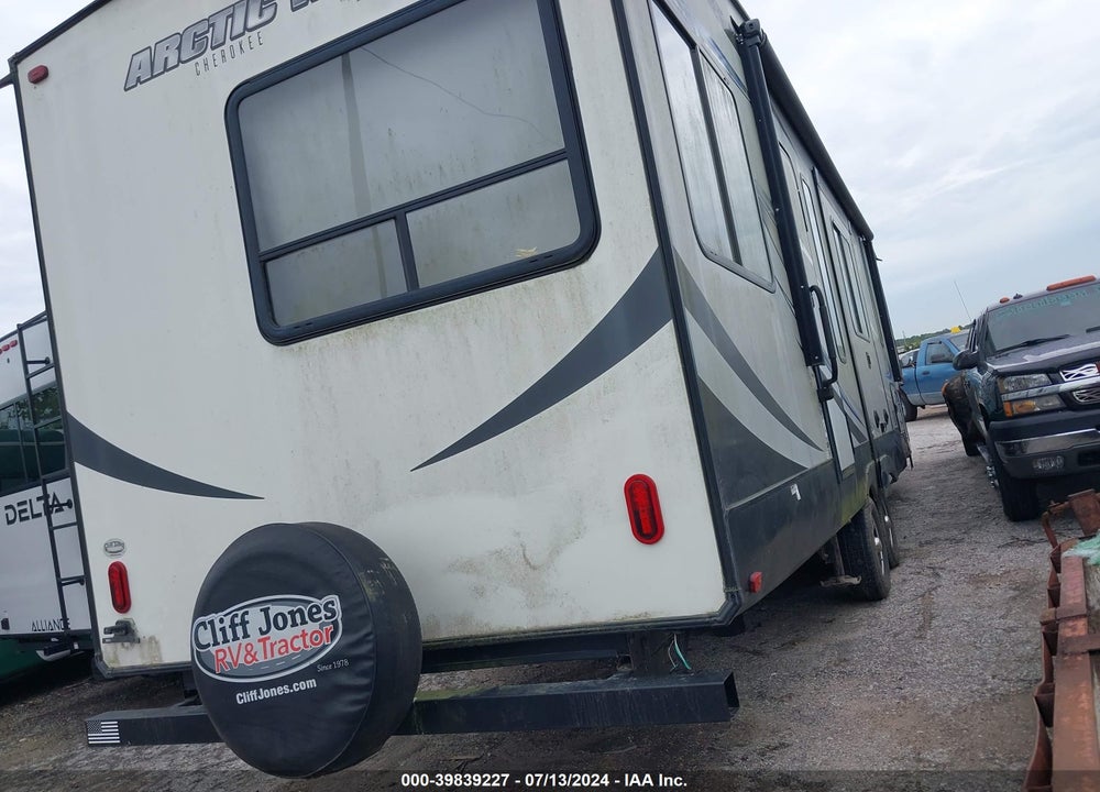 2019 FOREST RIVER CHEROKEE  ARCTIC WOLF M-305ML6 VIN: 5ZT3CKWB1K0703861