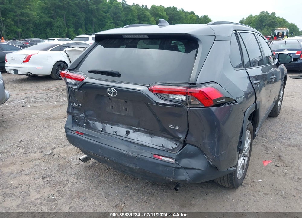 2022 TOYOTA RAV4 XLE PREMIUM VIN: 2T3C1RFV9NC198499