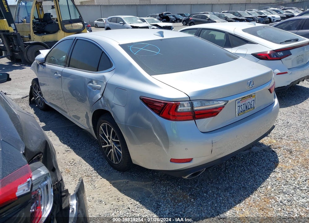 2016 LEXUS ES 350 VIN: 58ABK1GG1GU005517