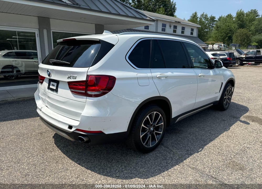 2017 BMW X5 XDRIVE35I VIN: 5UXKR0C37H0X80741
