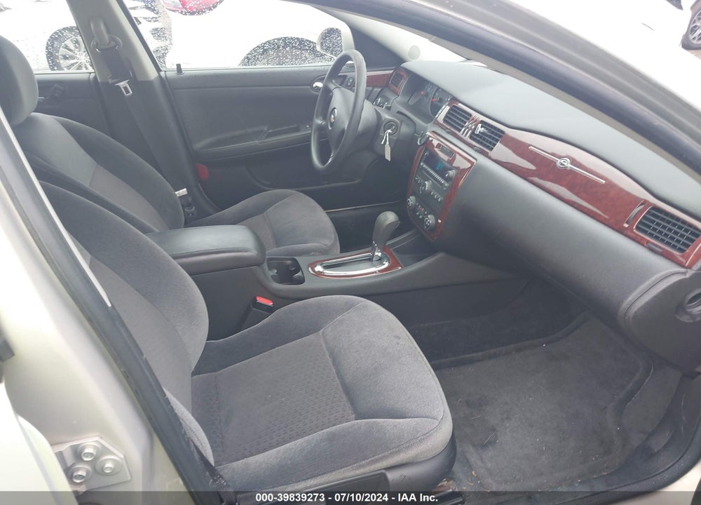 2010 CHEVROLET IMPALA LS VIN: 2G1WA5EK3A1195783