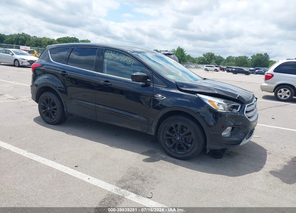 2019 FORD ESCAPE SE VIN: 1FMCU9GDXKUB64281