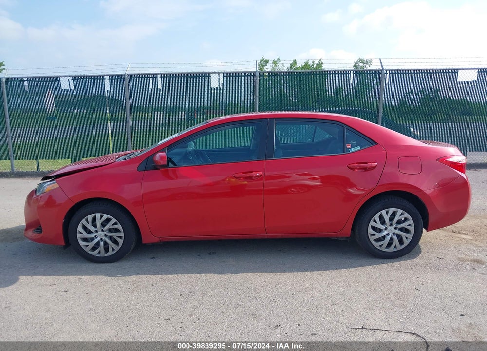2019 TOYOTA COROLLA LE VIN: 2T1BURHE0KC148417