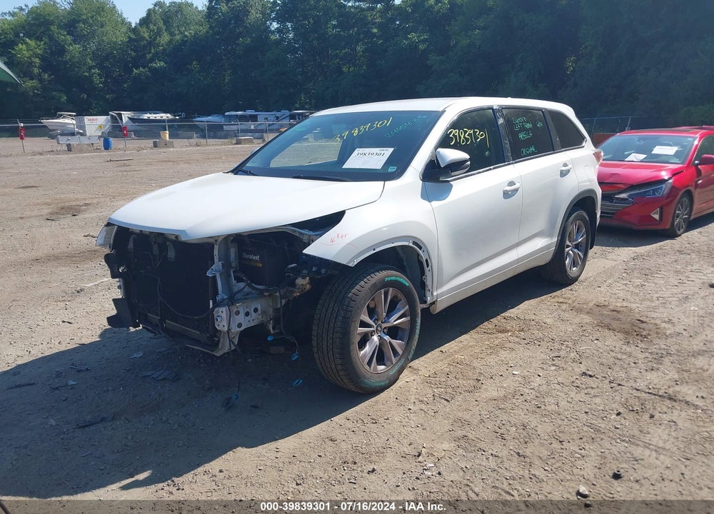 2016 TOYOTA HIGHLANDER LE PLUS V6 VIN: 5TDBKRFH1GS280281