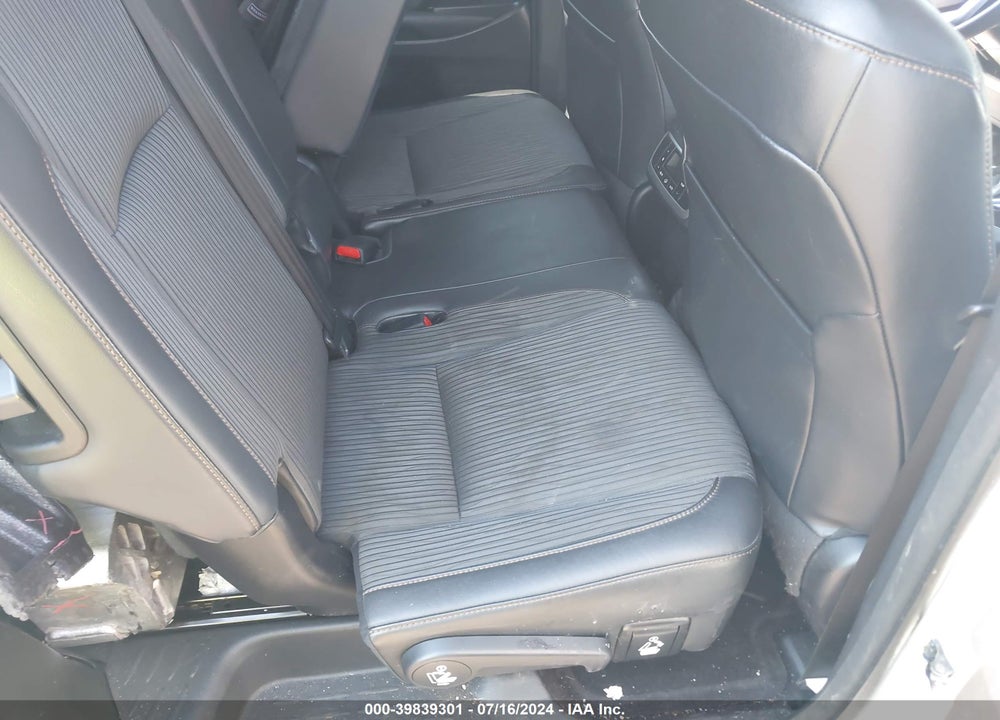2016 TOYOTA HIGHLANDER LE PLUS V6 VIN: 5TDBKRFH1GS280281