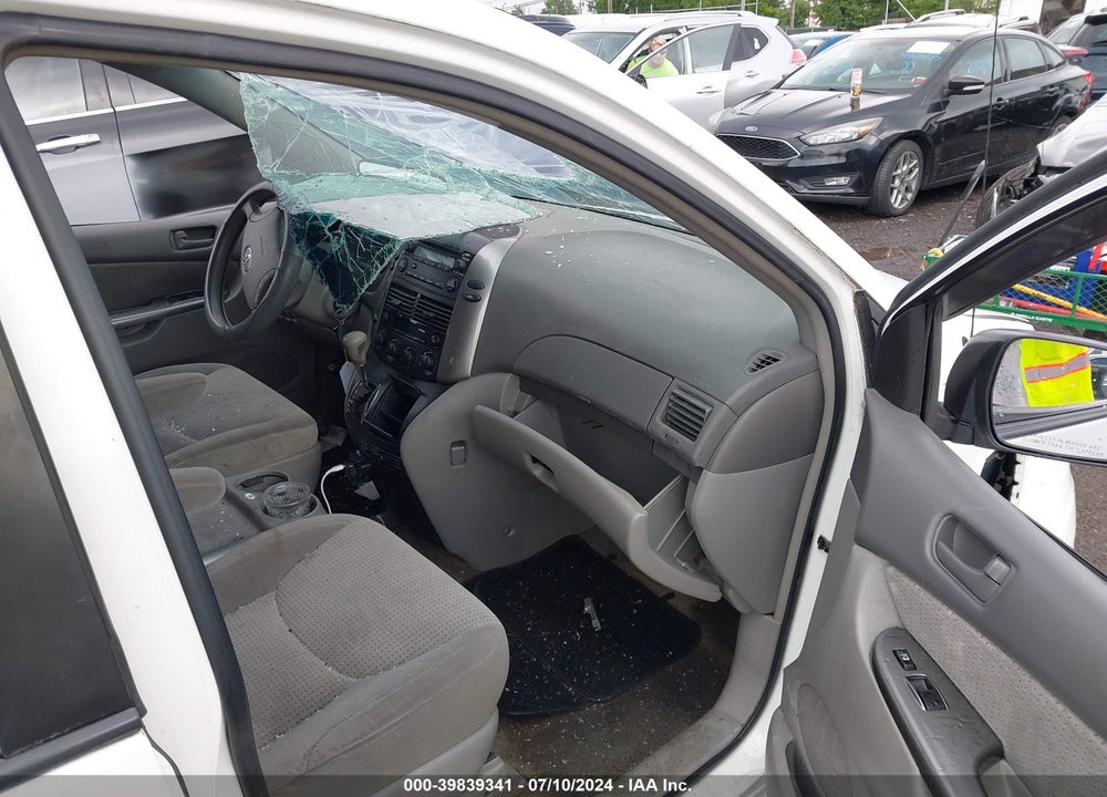 2008 TOYOTA SIENNA LE VIN: 5TDZK23C78S130305