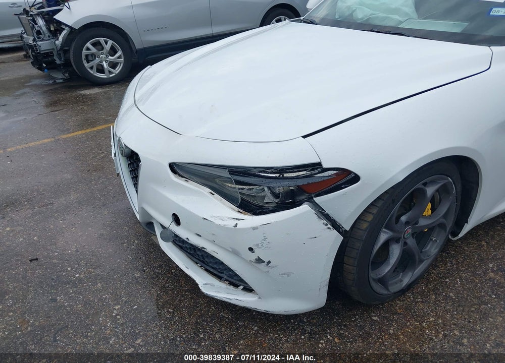 2018 ALFA ROMEO GIULIA TI SPORT RWD VIN: ZARFAECN5J7581294