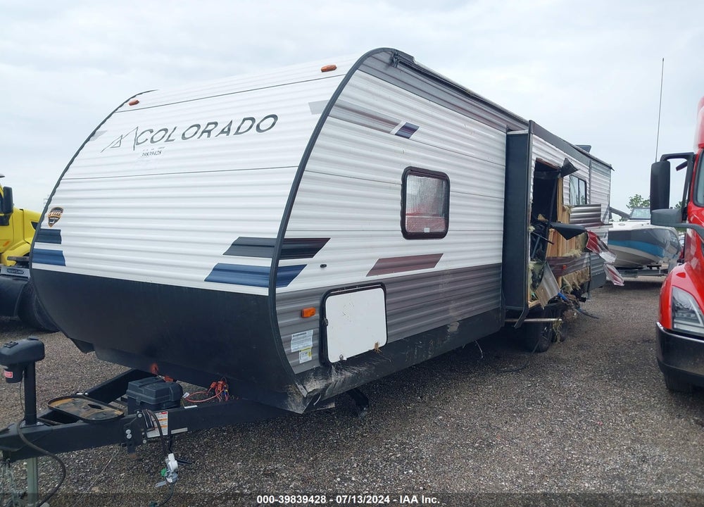 2022 COLORADO M-30BHC VIN: 4YDTC0N25N8950651
