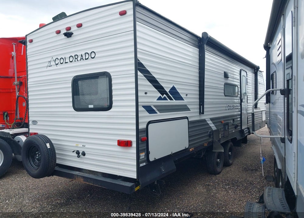 2022 COLORADO M-30BHC VIN: 4YDTC0N25N8950651