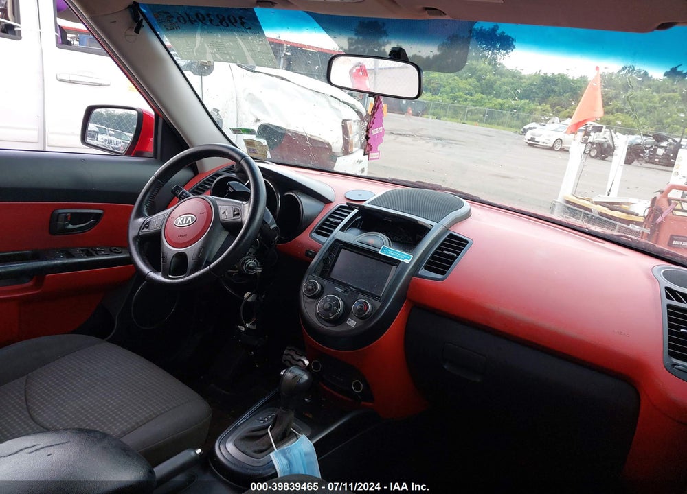 2011 KIA SOUL SPORT VIN: KNDJT2A29B7227608