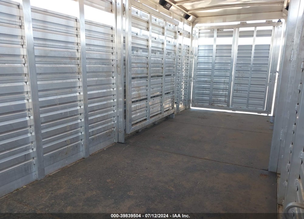 2022 EXXISS ALUMINUM TRAILERS UNKNOWN VIN: 4LABS2427N5075911